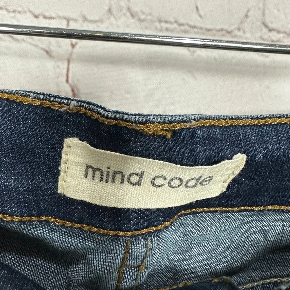 Mind Code denim cut off shorts stretch, sz 9,‎ GUC - Picture 2 of 4